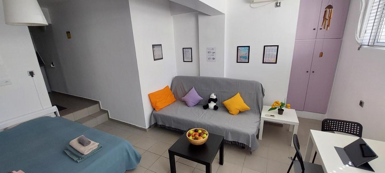 Honeybee 1 - Sunny Studio In The Center Of Rafina Ngoại thất bức ảnh